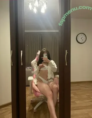  nude photo #0011