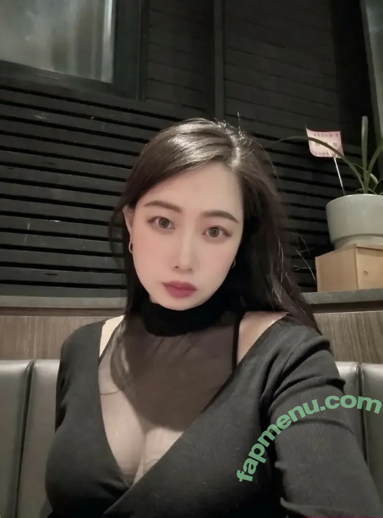 Cindeebubble nude photo #0044 (Cindeebubble)