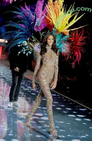 Cindy Bruna / CindyBrunaOfficiel / cindybruna / realcindybruna / thecindybruna nude photo #0153