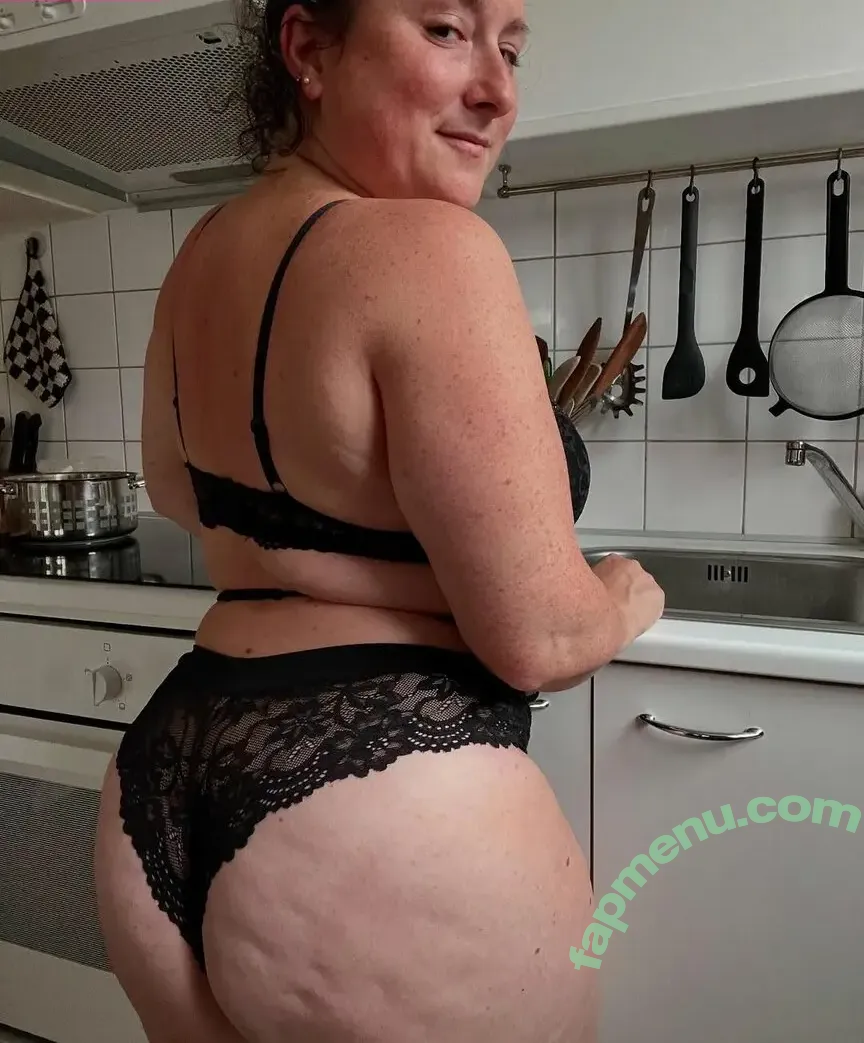 Cindy Graham nude photo #0020 (cindygraham / mscindygraham)