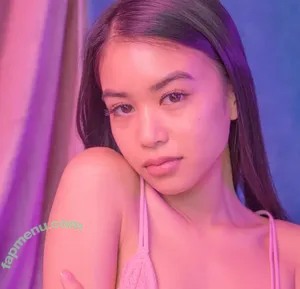 Cindy Quach / Cindyqvch nude photo #0012