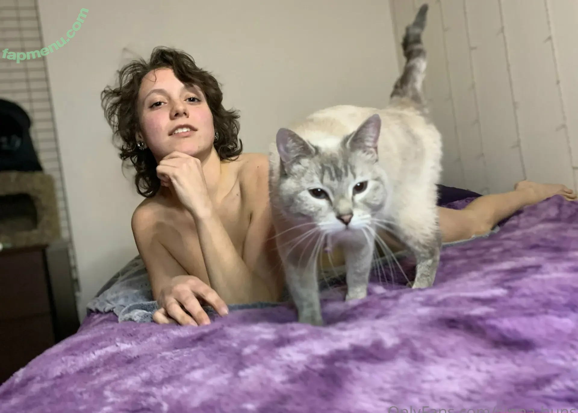 Cinna Buns nude photo #0033 (cinna-buns / xxcinna_bunsxx)