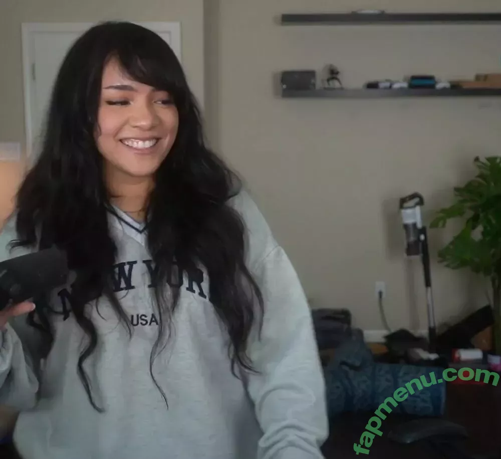 Cinnabrit nude photo #0533 (Cinna)