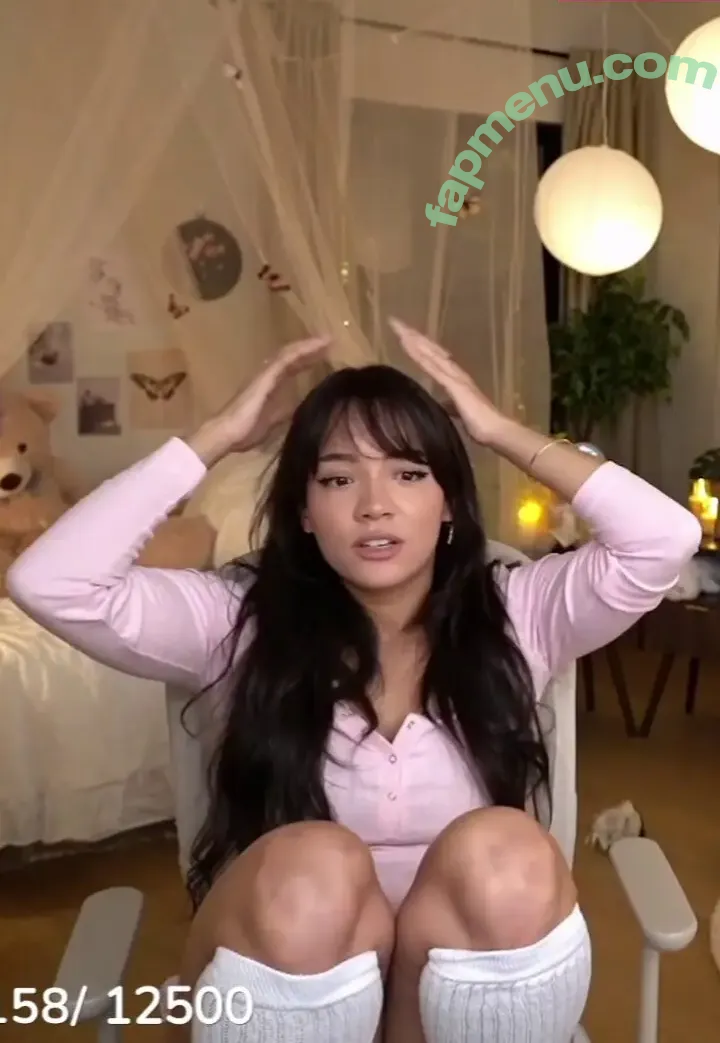 Cinnabrit nude photo #1360 (Cinna / cinnanut)