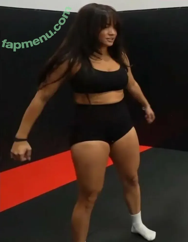 Cinnabrit nude photo #1551 (cinna / cinnanut)