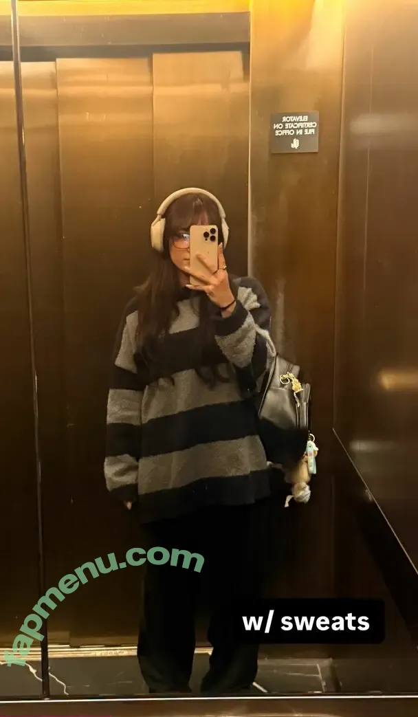 Cinnabrit nude photo #1578 (cinna / cinnanut)