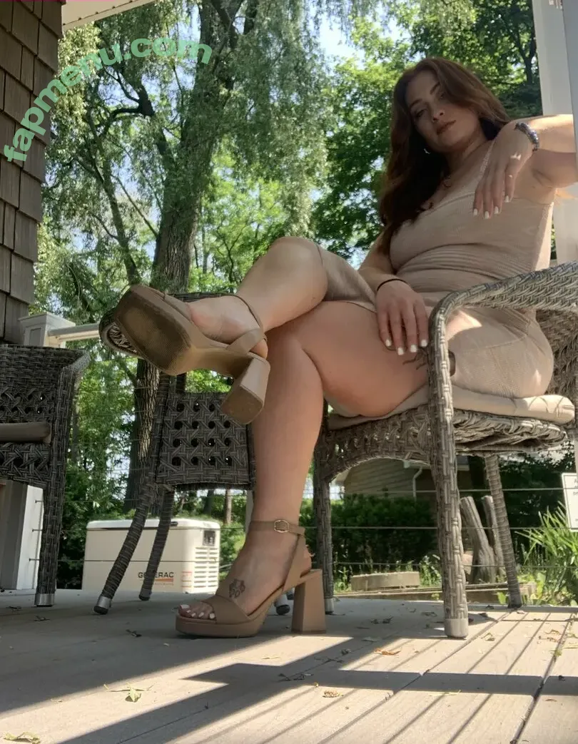 Cinnaminx nude photo #0043 (cinspiration / dashofsin_)