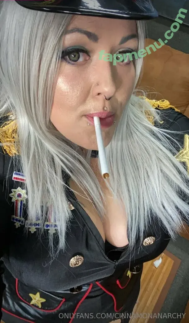 cinnamonanarchy nude photo #0011 (thecinnamonanarchy)