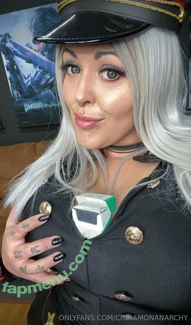 cinnamonanarchy nude photo #0013 (thecinnamonanarchy)