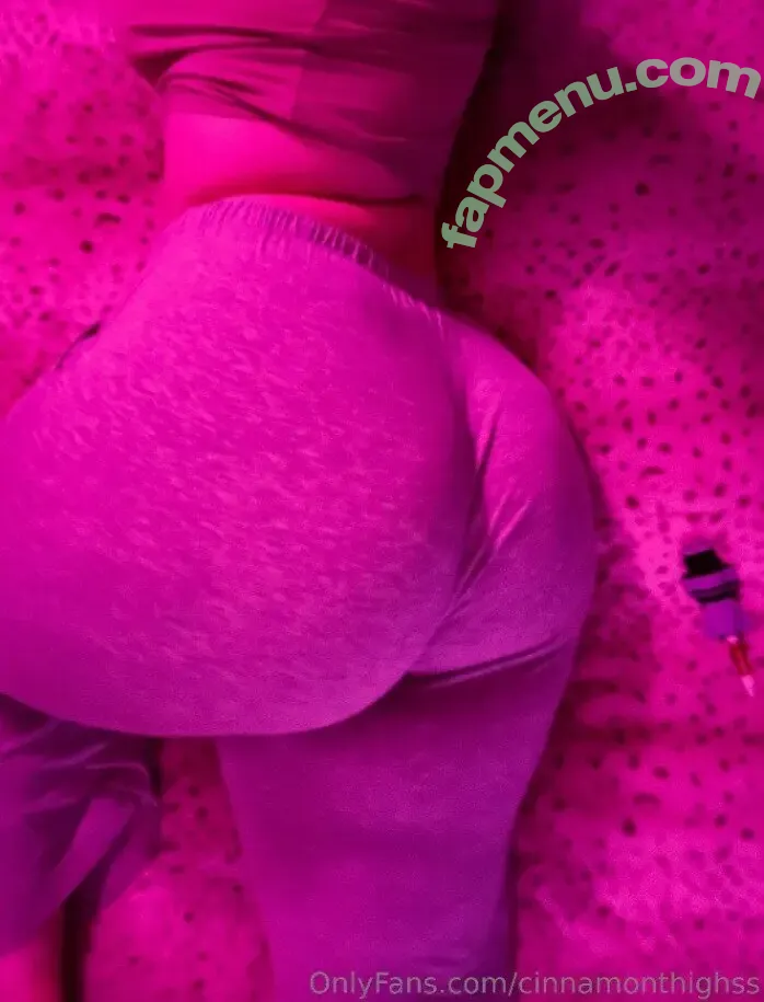 Cinnamonthighs nude photo #0026 (cinnamonthighss / shawnee01 / shawneeyy)