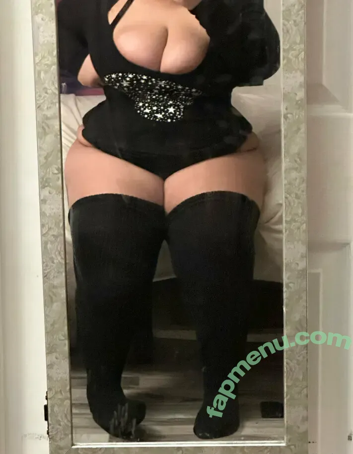 cinnarollbabe nude photo #0005 (cinnarollbabexo)