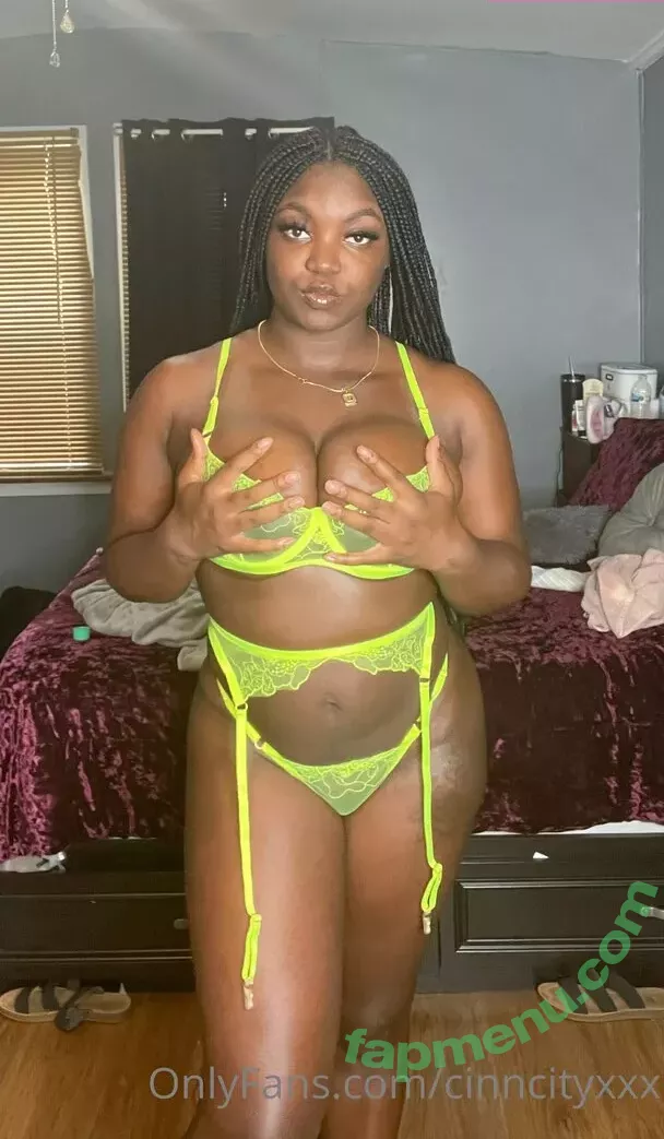 cinncityxxx nude photo #0083 (simplycinn_)