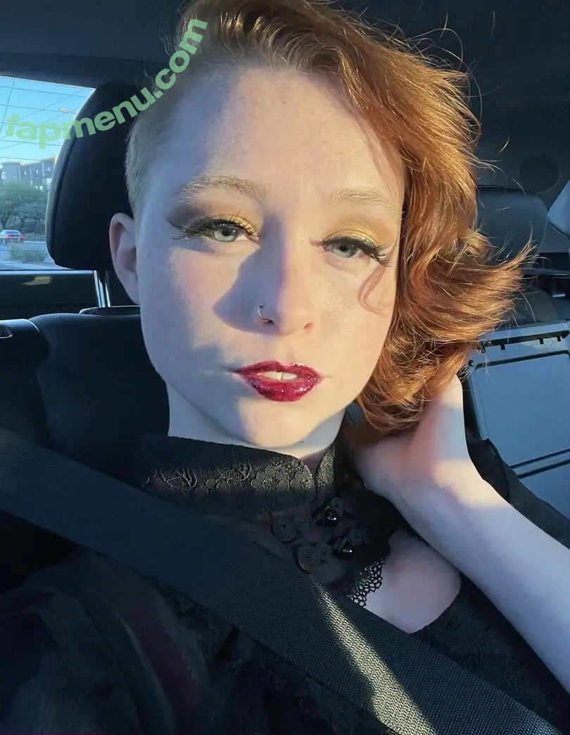 cinnilewds nude photo #0022 (cinnilewds)