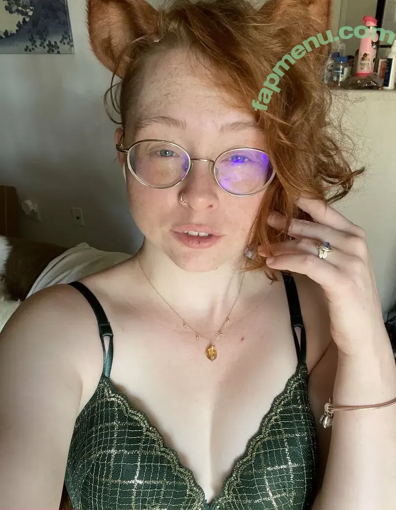 cinnilewds nude photo #0025 (cinnilewds)