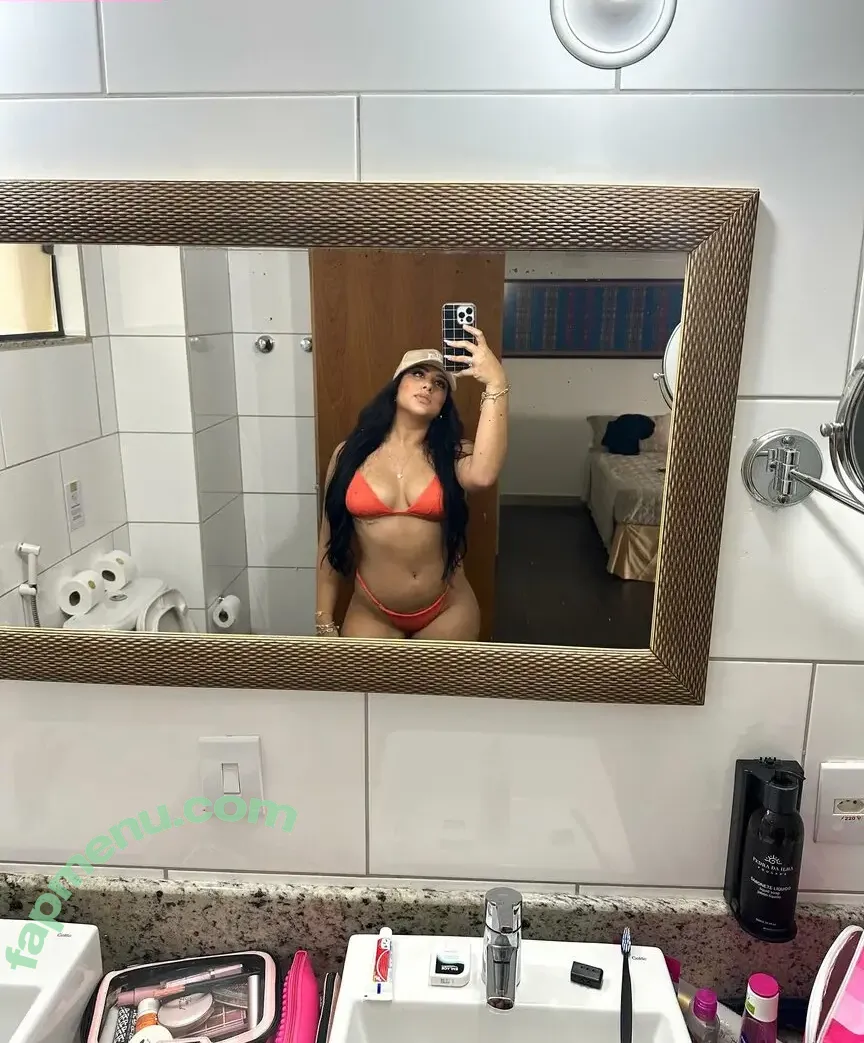 Cinthia Cruz nude photo #0003 (cinthiacruz_)