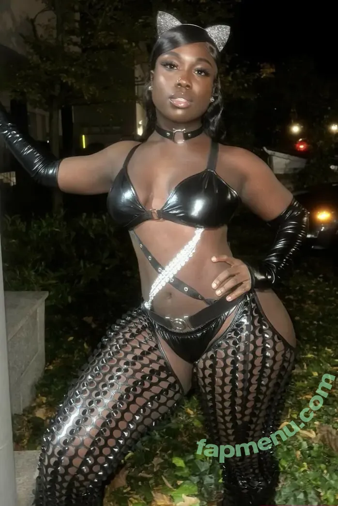 Cire Traore nude photo #0022 (cire.traore)