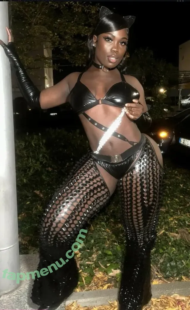 Cire Traore nude photo #0025 (cire.traore)