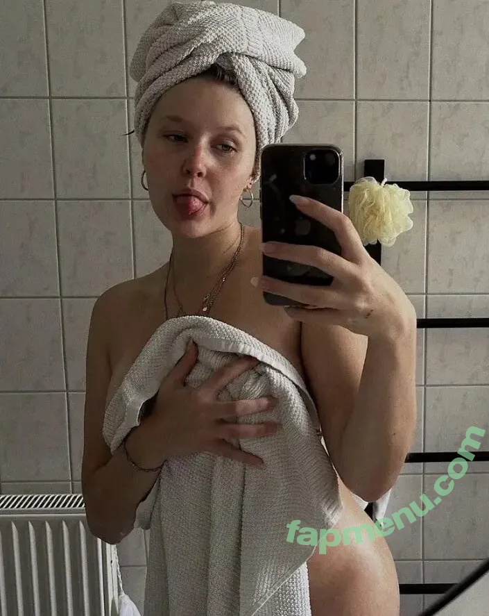 Cirizzle nude photo #0033 (cirizle / cirizzzle)