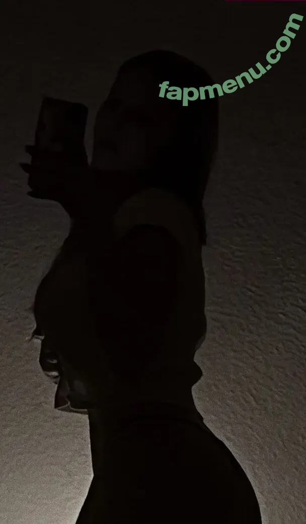 Cirizzle nude photo #0045 (cirizle / cirizzzle)