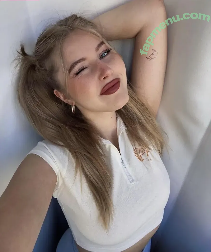 Cirizzle nude photo #0060 (cirizle / cirizzzle)