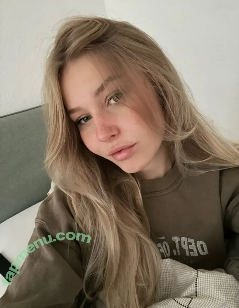 Cirizzle nude photo #0156 (cirizle / cirizzzle)