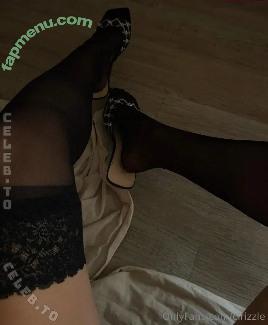 Cirizzle nude photo #0975 (cirizle / cirizle9650 / cirizzzle)
