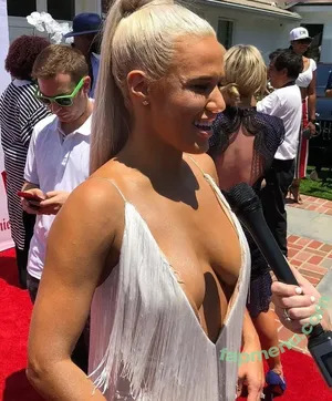 CJ Perry aka Lana / thecjperry nude photo #0018