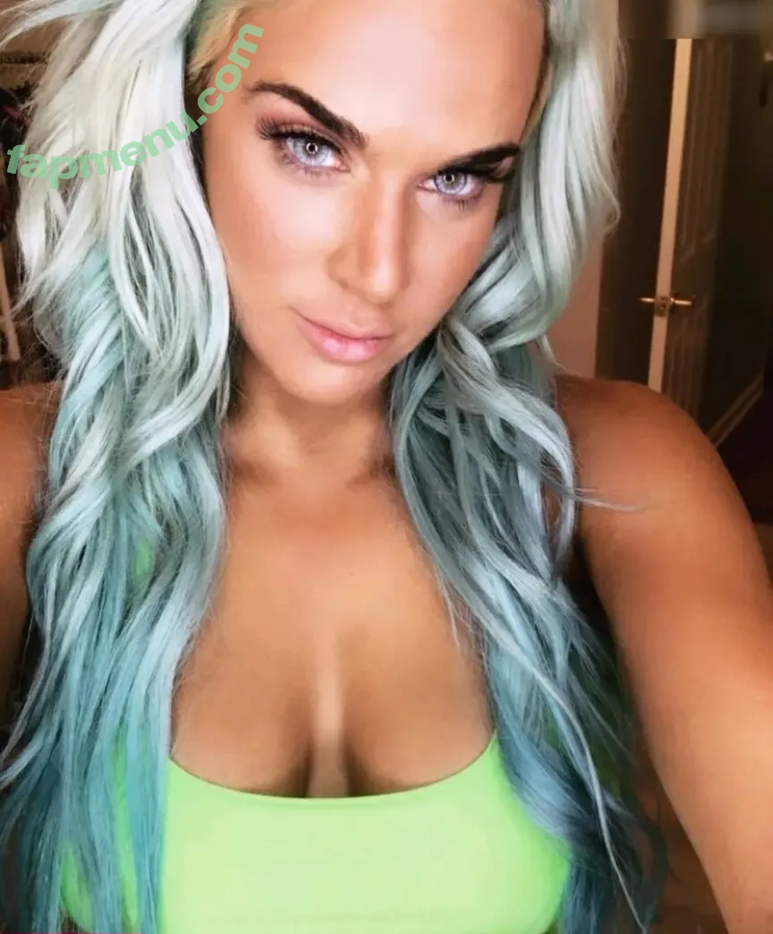 CJ Perry aka Lana nude photo #0027 (thecjperry)