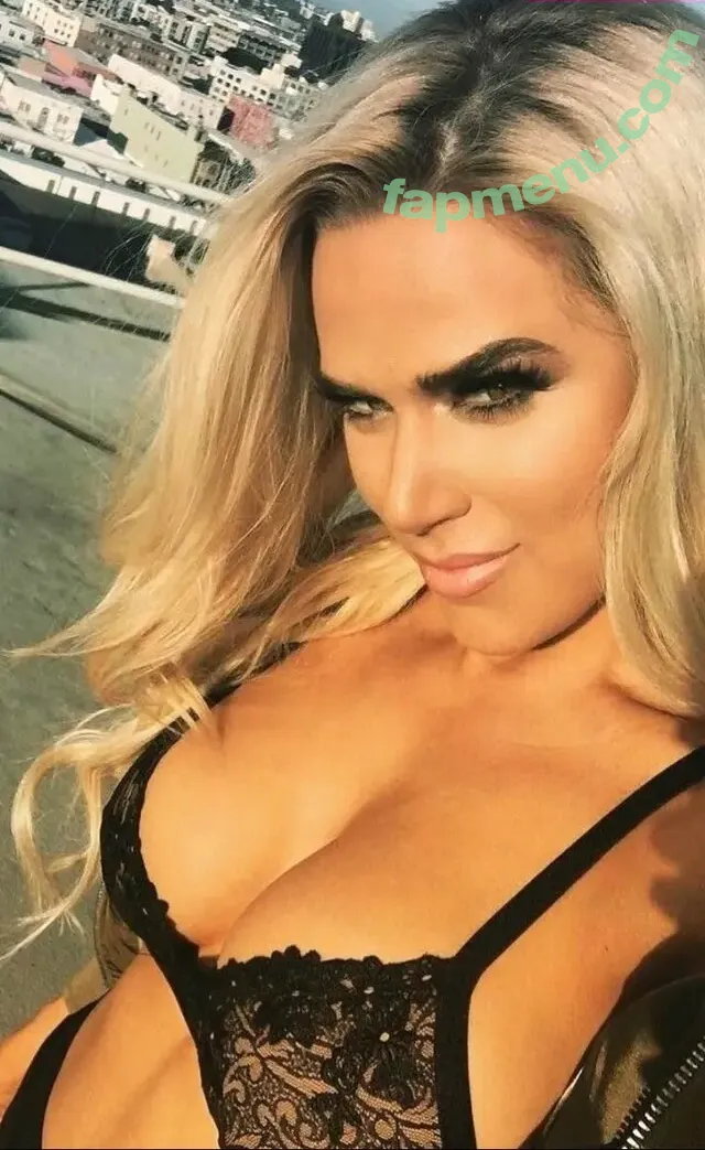 CJ Perry aka Lana nude photo #0037 (thecjperry)