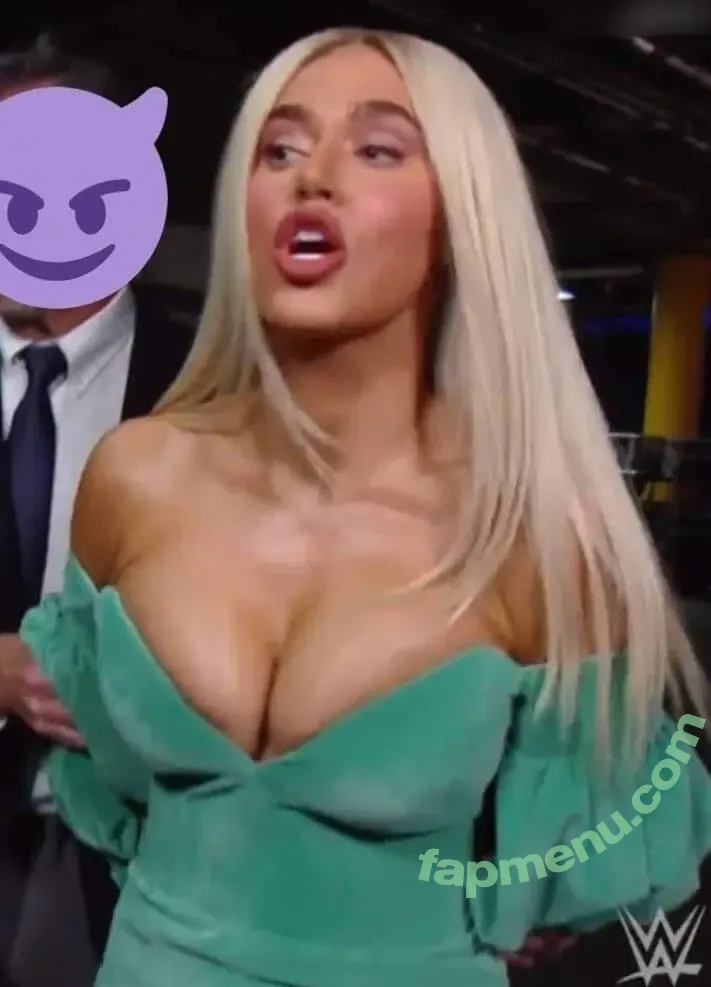 CJ Perry aka Lana nude photo #0066 (thecjperry)