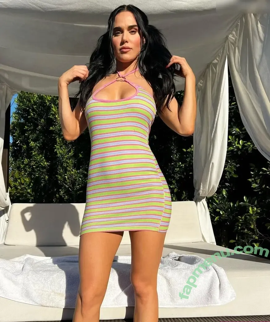 CJ Perry aka Lana nude photo #0129 (thecjperry)