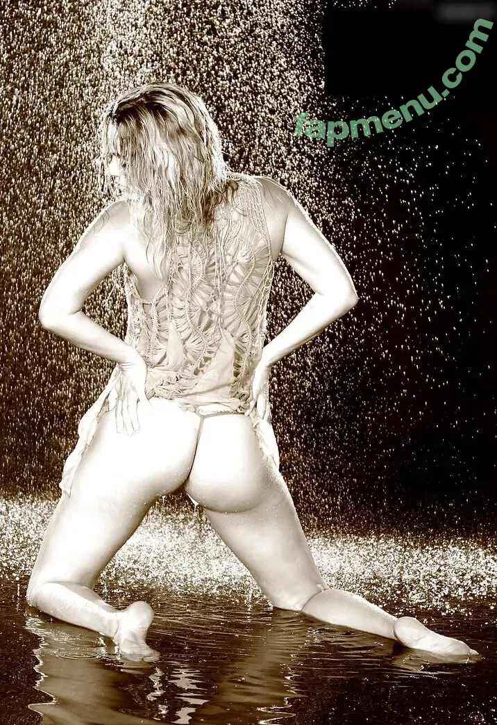 CJ Perry aka Lana nude photo #0227 (thecjperry)