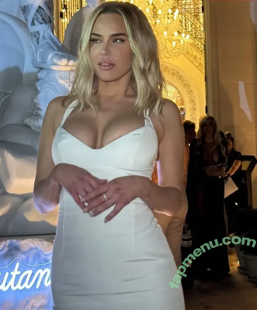 CJ Perry aka Lana nude photo #0240 (thecjperry)