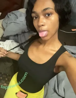  nude photo #0005