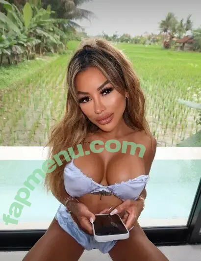 cjmilesvip nude photo #0012 (misscjmiles)