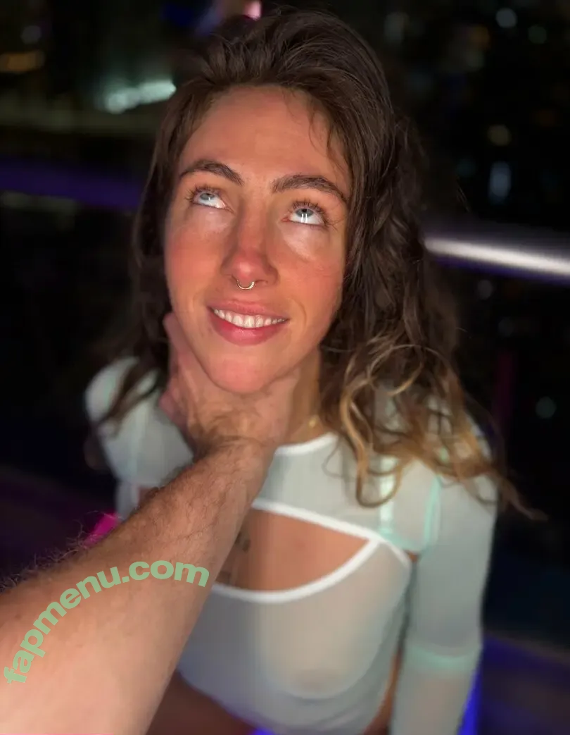 cjsloan nude photo #0043 (cjsloan__)