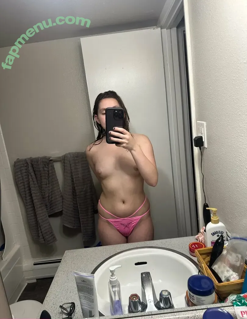 cjuneiperbrown33 nude photo #0015 (cjuneiperbrown33)