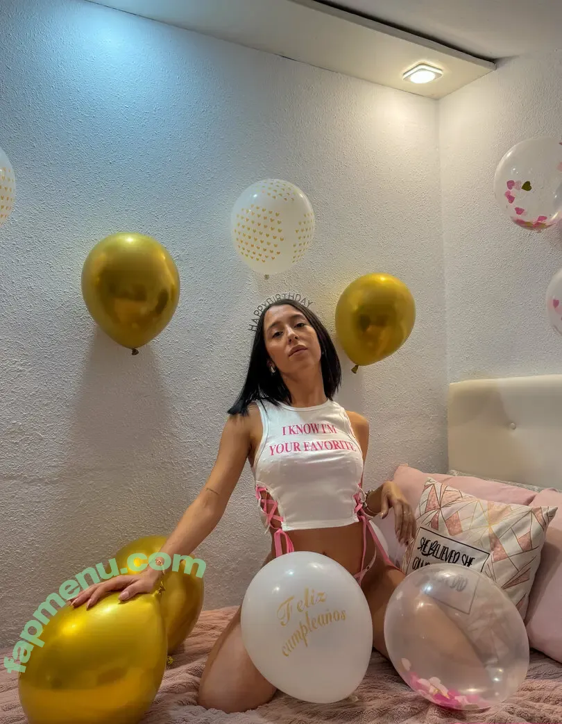 claaudia_g nude photo #0014 (claaudia_g)