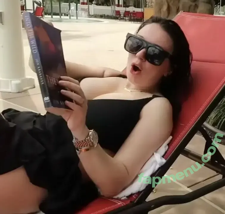 Clair Buckley nude photo #0492 (Meek / clairbuckley)