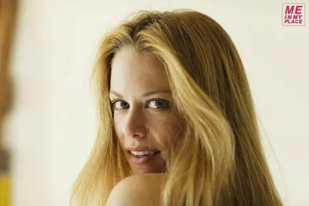 Claire Coffee / clairecoffee nude photo #0072