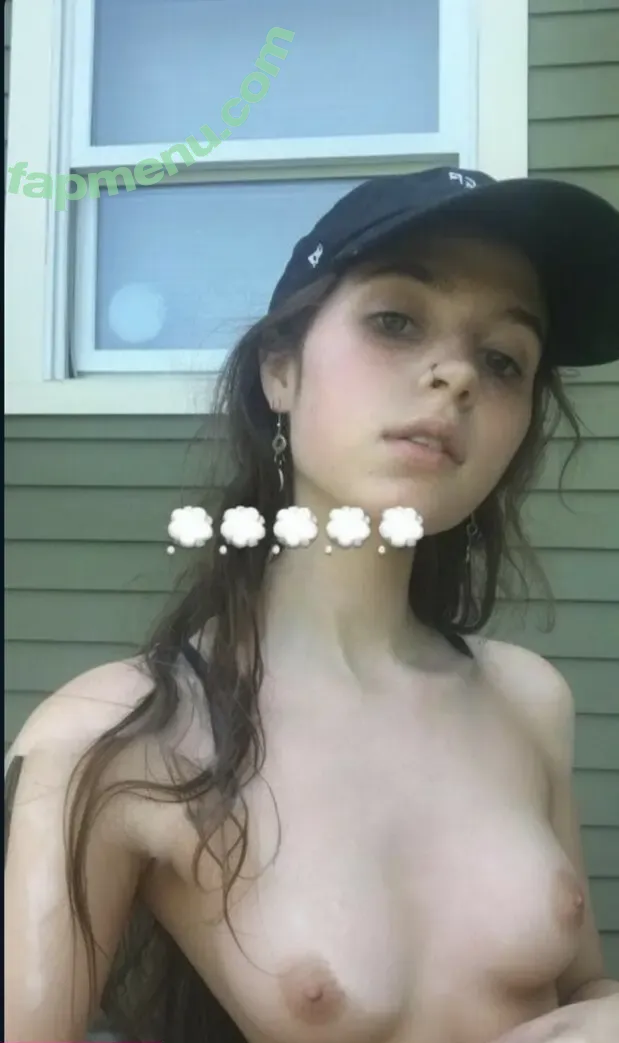 Claire cottrill nude photo #0018 (Clairo)