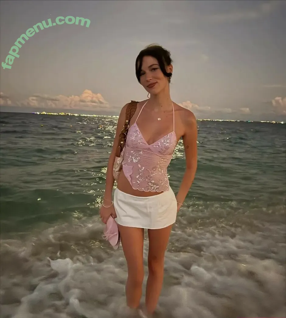 Claire Drake nude photo #0068 (clairedrakee)