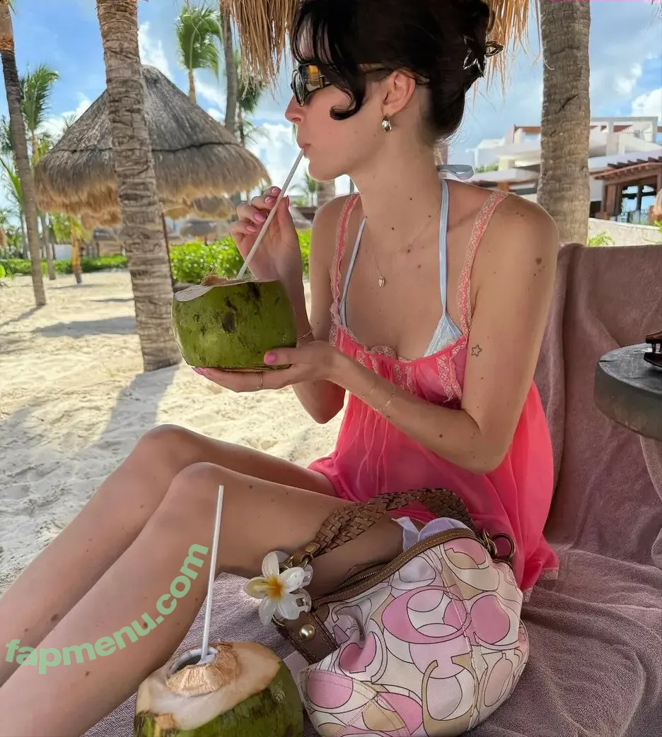 Claire Drake nude photo #0071 (clairedrakee)