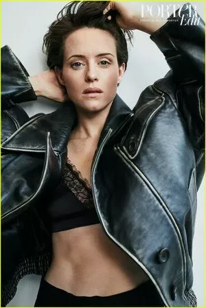 Claire Foy / theclairefoy nude photo #0106