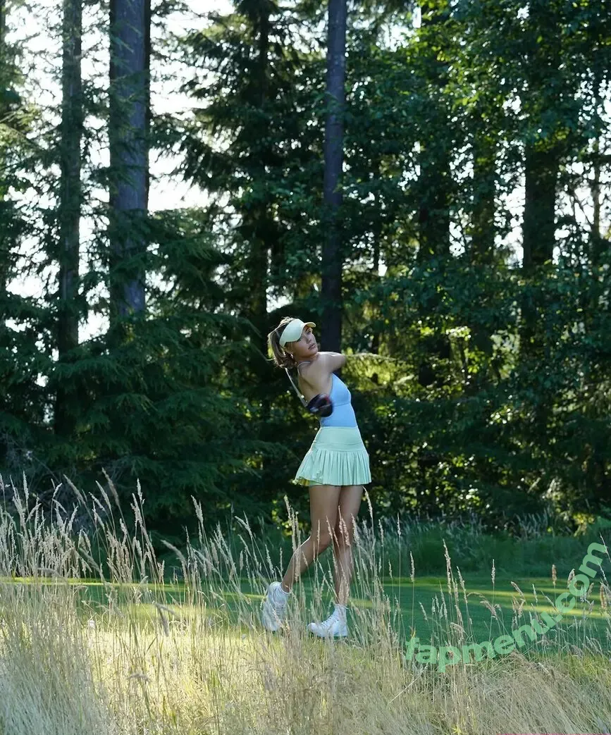 Claire Hogle nude photo #0044 (clairehogle)