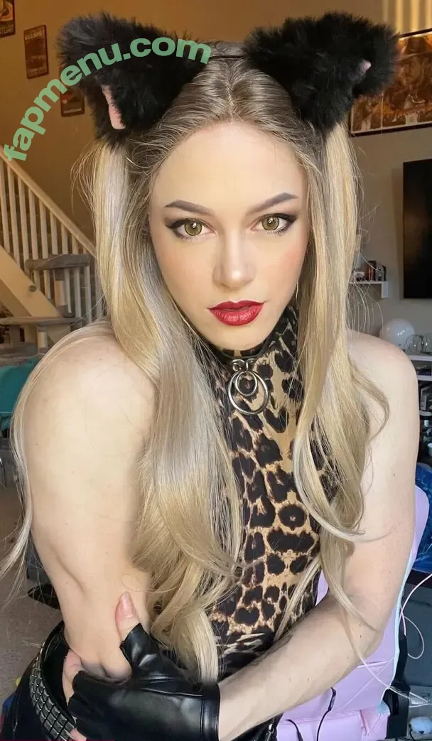 Claire Max nude photo #0698 (ClaireMax / maximumclaire)