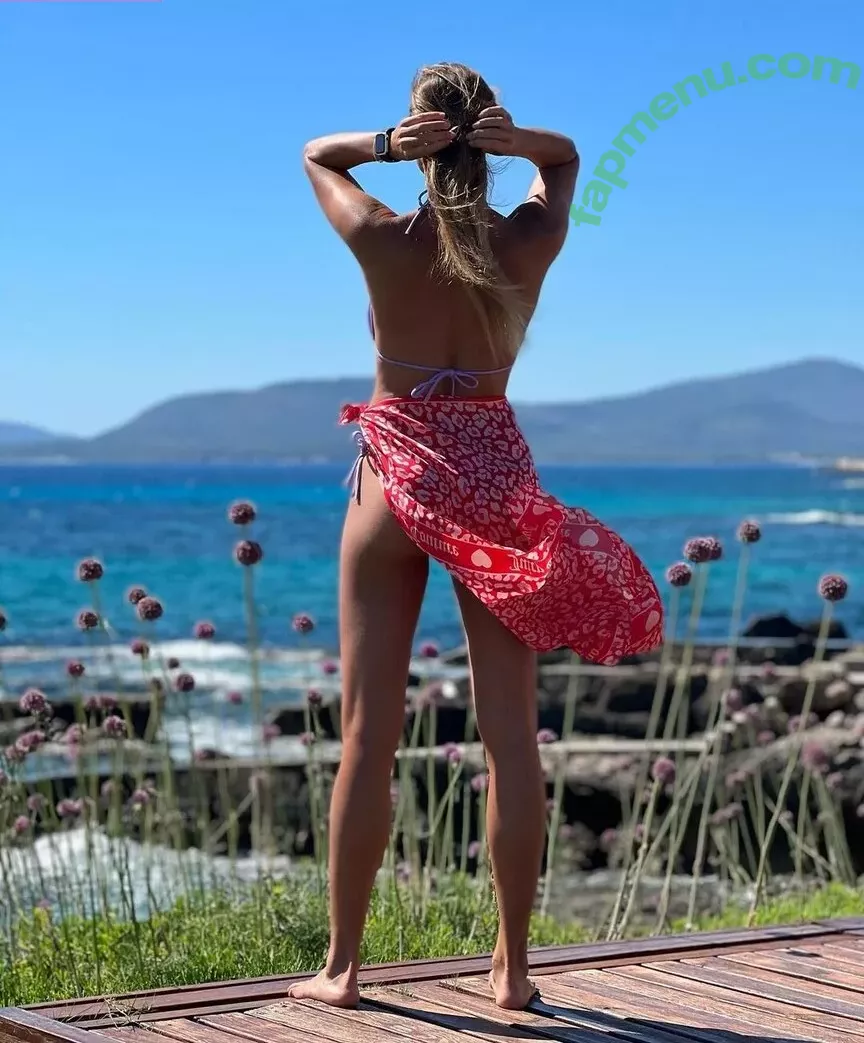 Claire Molin nude photo #0062 (claireemoliniiii)