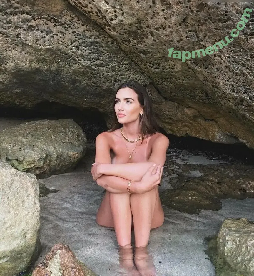 Claire Molin nude photo #0319 (claire_moulin / claireemoliniiii)