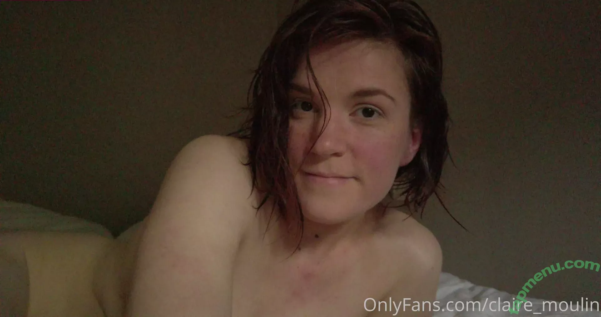 Claire_Moulin nude photo #0015 (Claire_Moulin_ / clairelepivert)