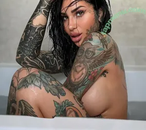 claire_no_hair / clairenohair nude photo #0045